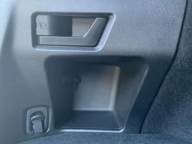 0504839A30251031W00162