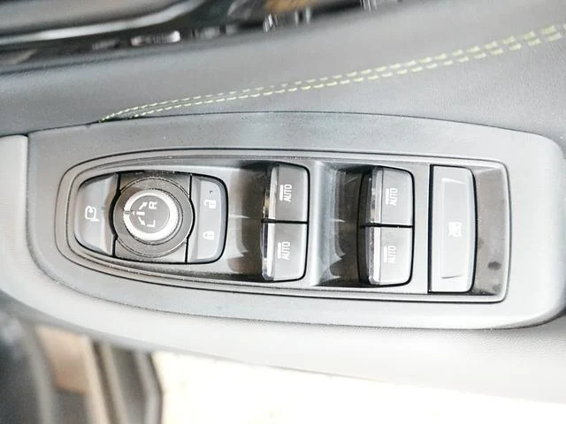 0561237A30251123W00228