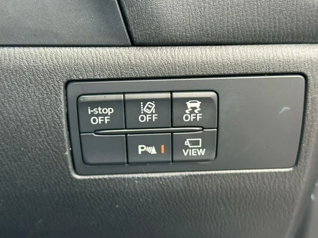 1000819A30251109W00322