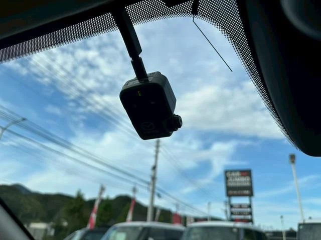 1000819A30251109W00328