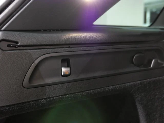 9510212A30260213W00251