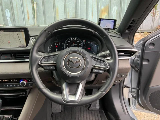 0504839A30250828W00713