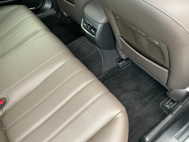 0504839A30250828W00734